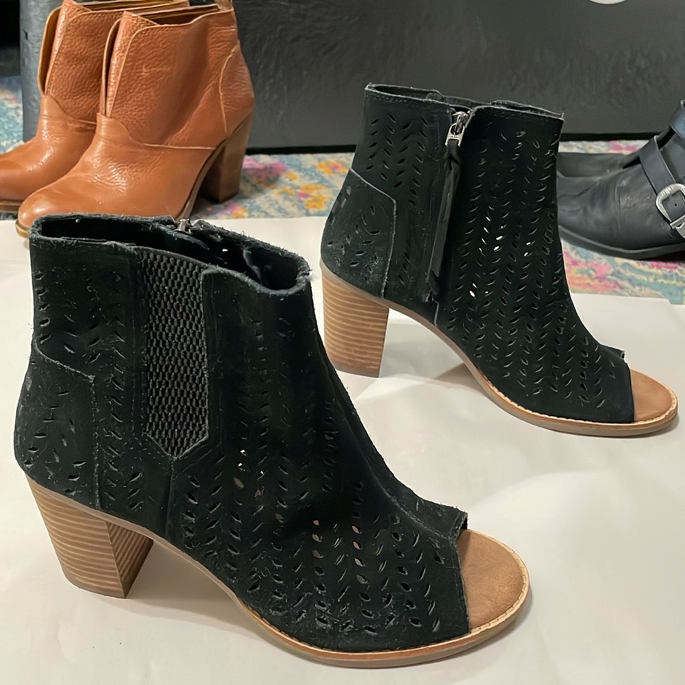 TOMS Suede majorca peep toe bootie
